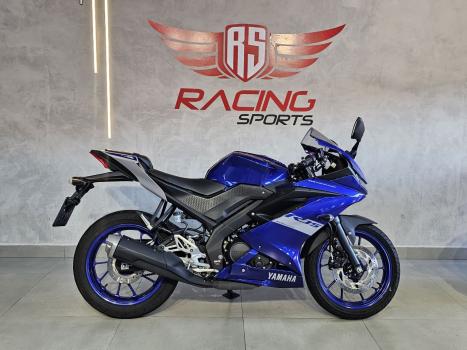 YAMAHA R 15 , Foto 2