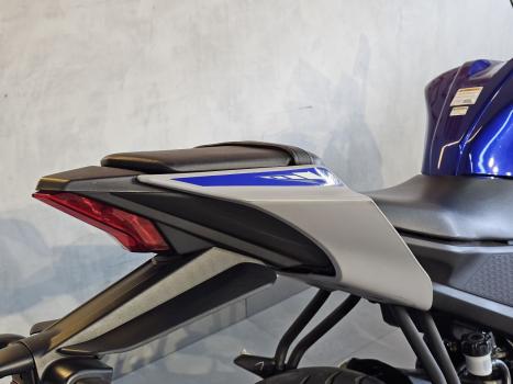 YAMAHA R 15 , Foto 5
