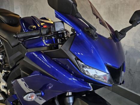 YAMAHA R 15 , Foto 12