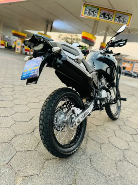 YAMAHA Tener 250 XTZ, Foto 4