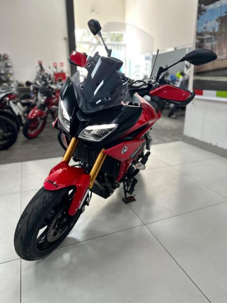 YAMAHA Tracer 900 GT , Foto 2