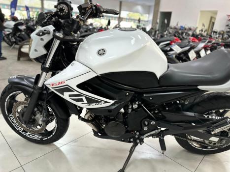 YAMAHA XJ6 600 N, Foto 13