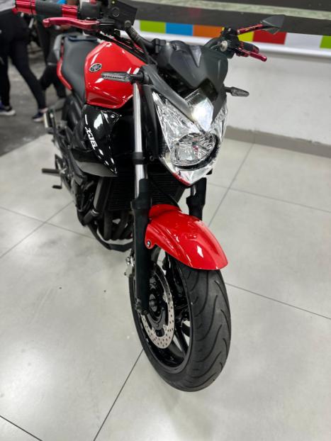YAMAHA XJ6 600 N, Foto 5