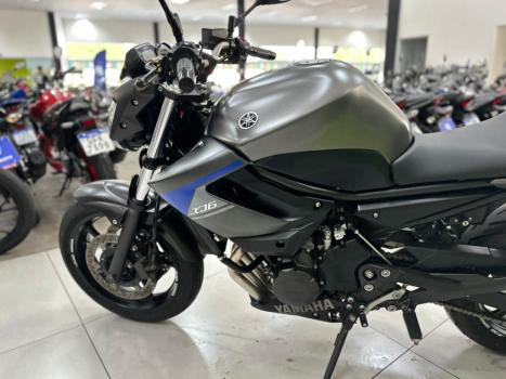 YAMAHA XJ6 600 N, Foto 6