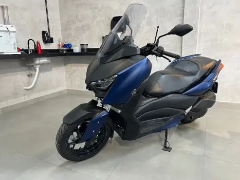 YAMAHA Xmax 250 , Foto 2