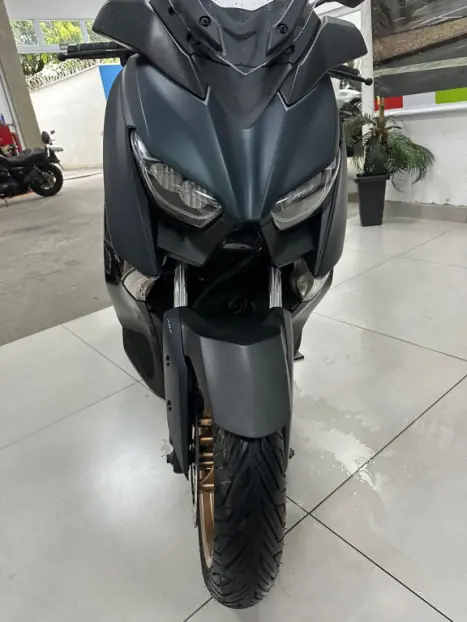 YAMAHA Xmax 250 , Foto 4