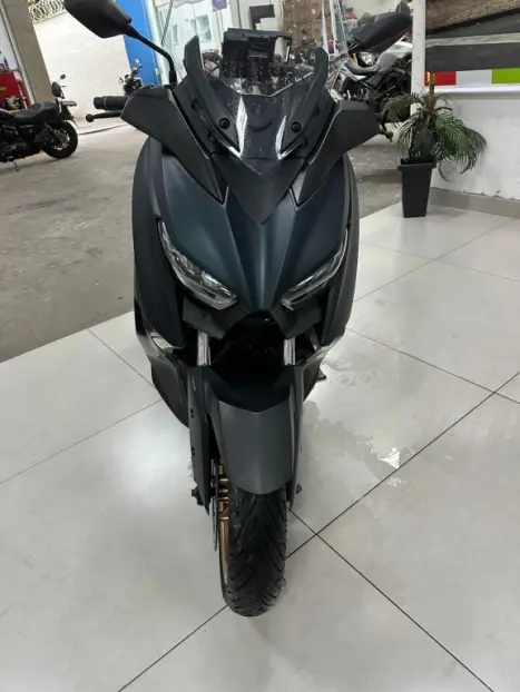 YAMAHA Xmax 250 , Foto 6