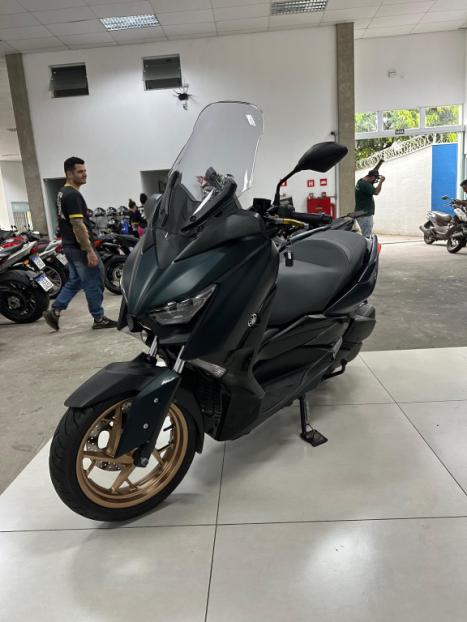 YAMAHA Xmax 250 , Foto 2