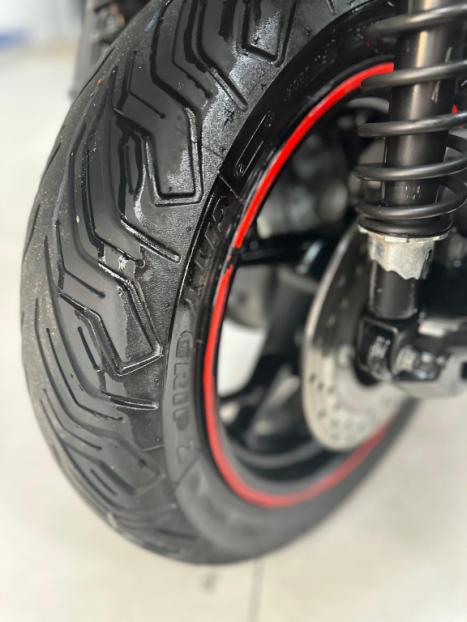 YAMAHA Xmax 250 , Foto 3