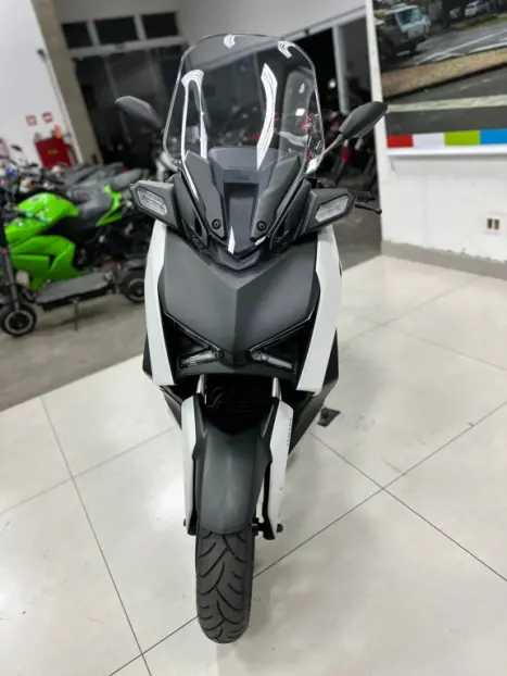 YAMAHA Xmax 250 , Foto 4
