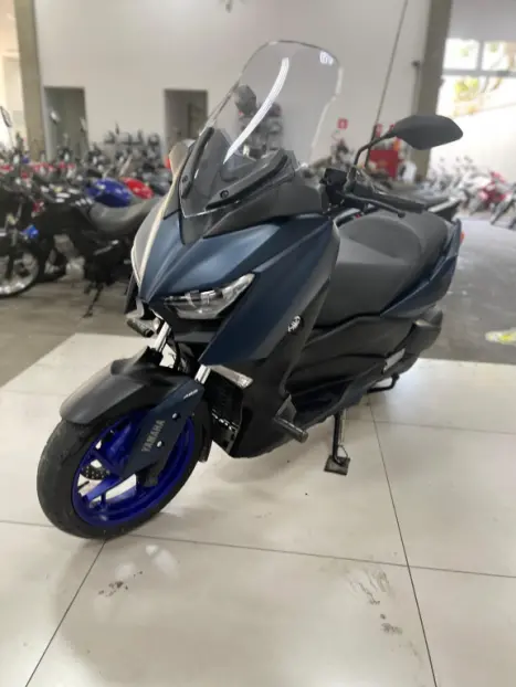 YAMAHA Xmax 250 , Foto 2