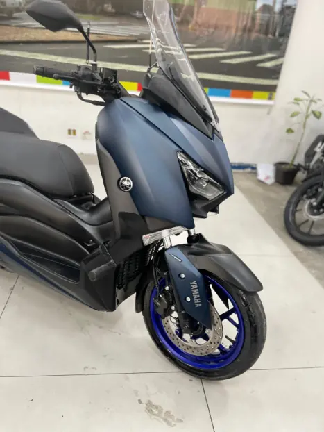 YAMAHA Xmax 250 , Foto 8
