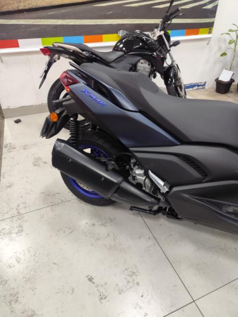 YAMAHA Xmax 250 , Foto 4