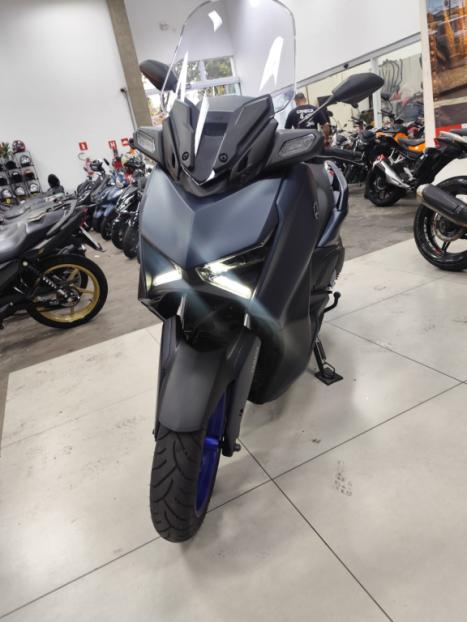 YAMAHA Xmax 250 , Foto 6