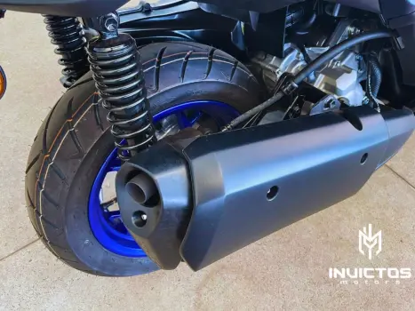 YAMAHA Xmax 250 , Foto 8