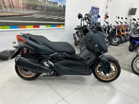 YAMAHA Xmax 250 , Foto 1