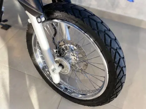 YAMAHA XTZ 150 Crosser Z, Foto 3