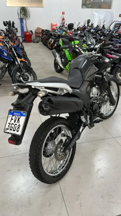 YAMAHA XTZ 250 LANDER, Foto 5