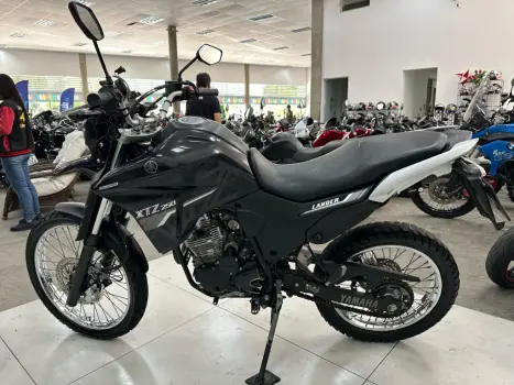 YAMAHA XTZ 250 LANDER, Foto 8