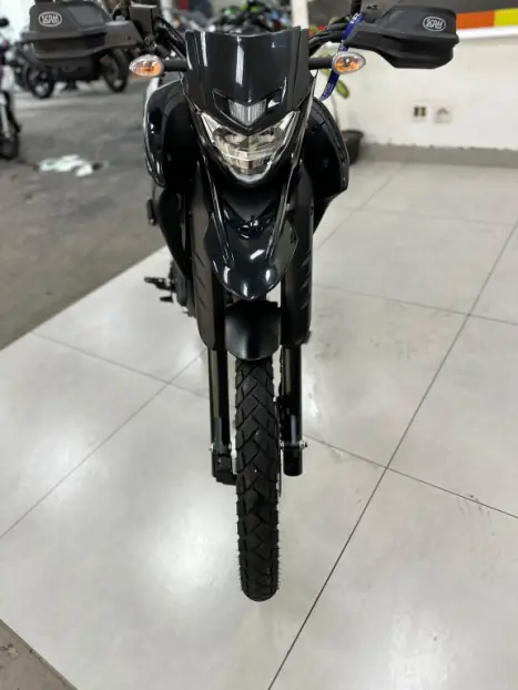 YAMAHA XTZ 250 LANDER, Foto 5