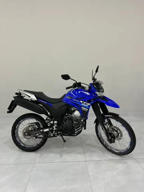 YAMAHA XTZ 250 LANDER, Foto 3