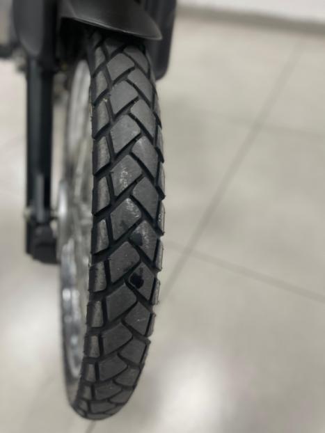 YAMAHA XTZ 250 LANDER, Foto 2