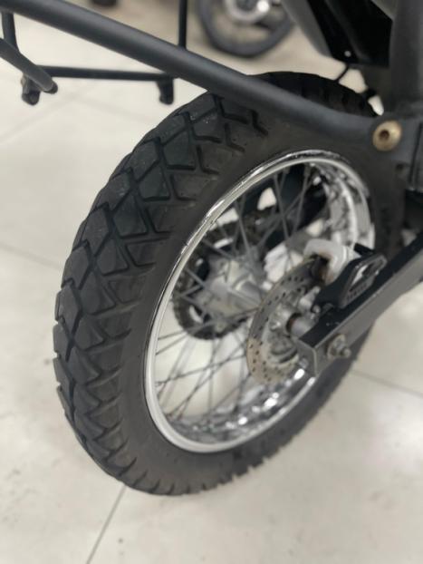YAMAHA XTZ 250 LANDER, Foto 2