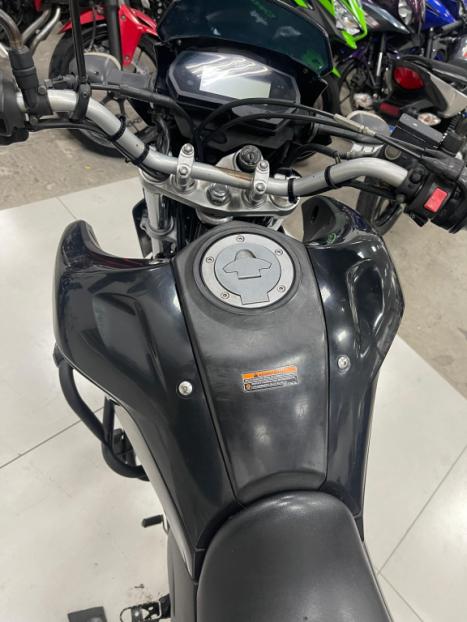YAMAHA XTZ 250 LANDER, Foto 12