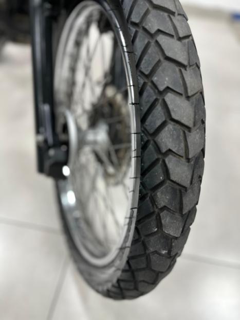 YAMAHA XTZ 250 LANDER, Foto 2