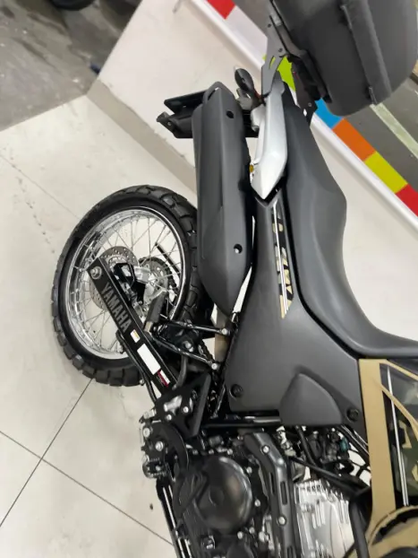 YAMAHA XTZ 250 LANDER, Foto 7
