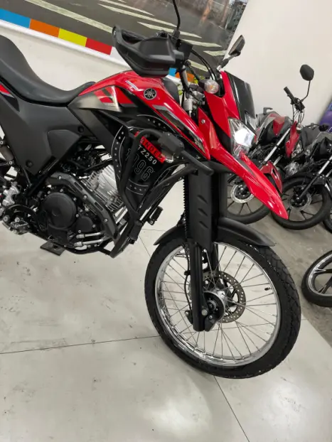 YAMAHA XTZ 250 LANDER, Foto 6