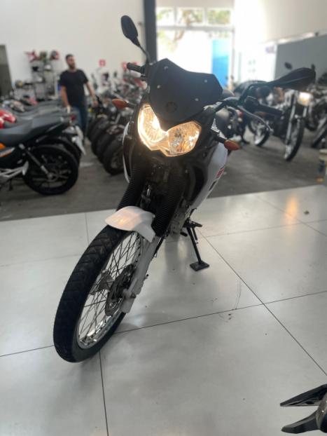 YAMAHA XTZ 250 LANDER, Foto 3
