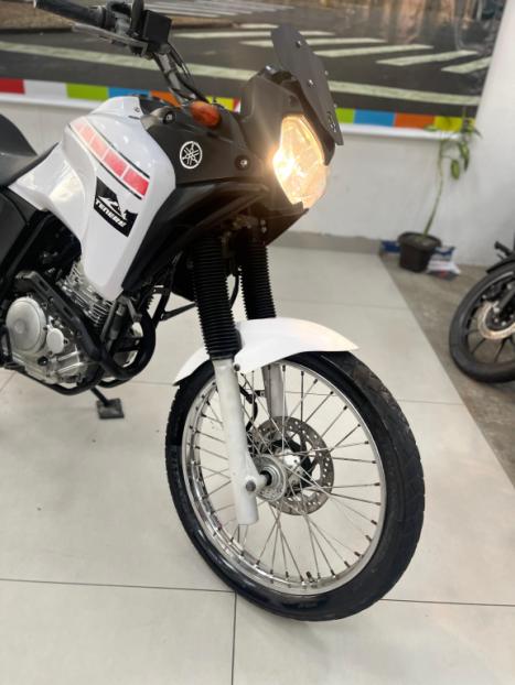 YAMAHA XTZ 250 LANDER, Foto 5
