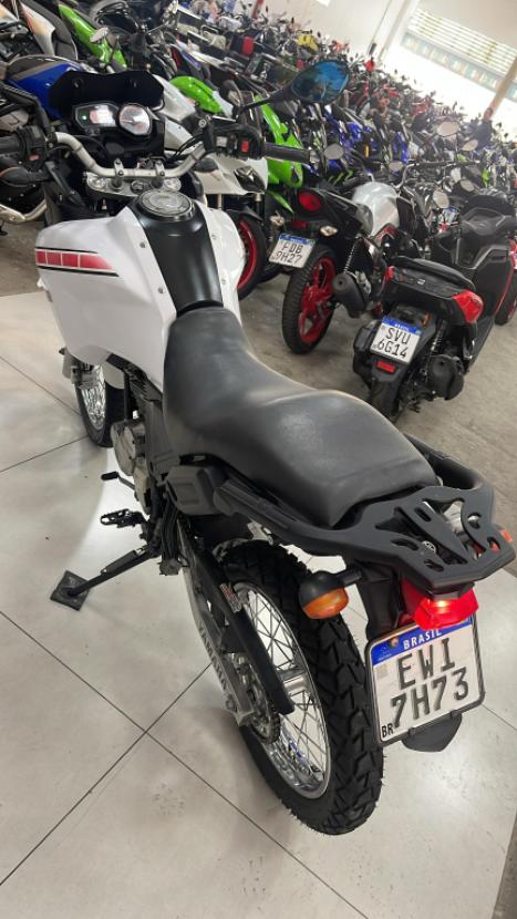 YAMAHA XTZ 250 LANDER, Foto 6
