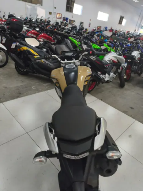 YAMAHA XTZ 250 LANDER, Foto 9