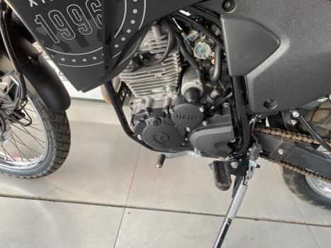 YAMAHA XTZ 250 LANDER, Foto 4