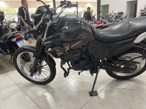 YAMAHA XTZ 250 LANDER, Foto 2