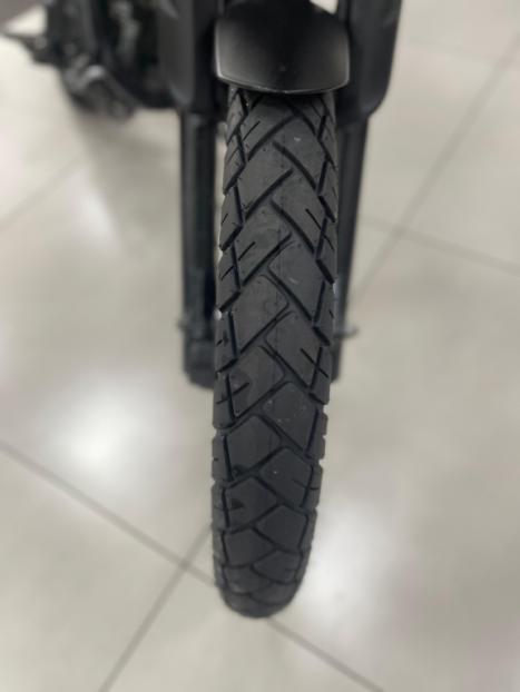 YAMAHA XTZ 250 LANDER, Foto 4
