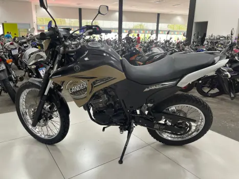 YAMAHA XTZ 250 LANDER, Foto 7