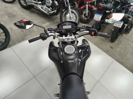 YAMAHA XTZ 250 LANDER, Foto 8