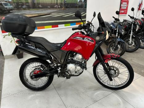 YAMAHA XTZ 250 TENER, Foto 2