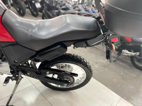 YAMAHA XTZ 250 TENER, Foto 4