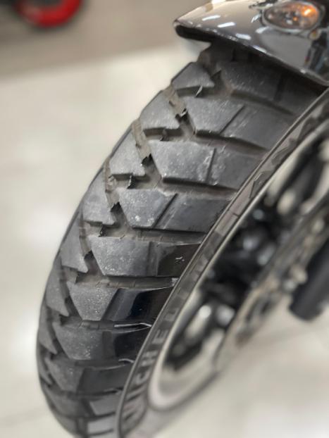 YAMAHA XVS MidnightStar 950, Foto 5