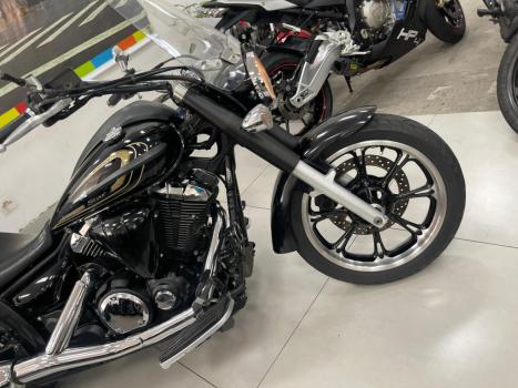 YAMAHA XVS MidnightStar 950, Foto 2
