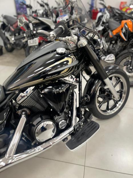 YAMAHA XVS MidnightStar 950, Foto 3