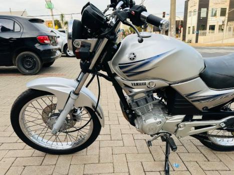 YAMAHA YBR 125 ED, Foto 2