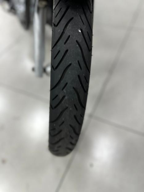 YAMAHA YBR 125 FACTOR  E, Foto 10