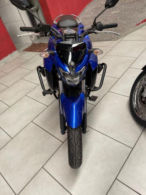 YAMAHA YS Fazer 250 , Foto 2