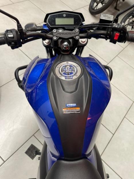 YAMAHA YS Fazer 250 , Foto 4