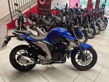 YAMAHA YS Fazer 250 , Foto 7